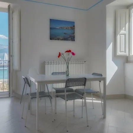 Hello Apartament
